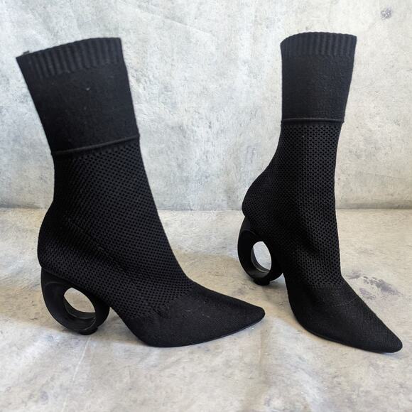 Burberry Kimberly Sculpt-Heel Sock Bootie in Black, Size 36 - Picture 4 of 14